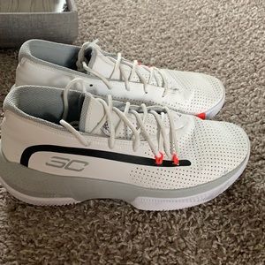 Under Armour Curry 3C basketball shoes